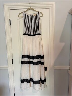 NWT Alice + Olivia Black and White Striped Bodice Maxi Dress